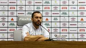 Bittencourt confirma que Flu foi quem solicitou a mudança de horário do jogo