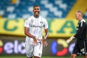Staff de Jean Pyerre afirma que atleta não defenderá o Bragantino
