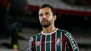 Fluminense anuncia oficialmente a saída de Nenê