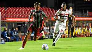 Flu tem dois pendurados com dois cartões para jogo desta quarta