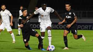 Fluminense é favorito contra o Bragantino e paga uma bolada pra quem apostar!