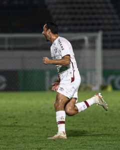 Com gol diante do Braga, Nenê entrou no top-5 dos artilheiros do Flu na Copa do Brasil