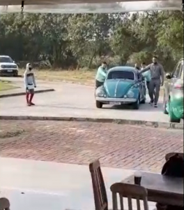 Vídeo – Flusquinha dá problema e Fred não perdoa