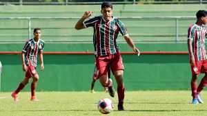 Fluminense derrota rival e está na decisão da Copa Rio Sub-15