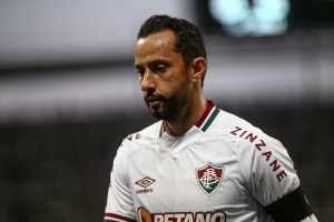 Site: Em 2019, Fernando Diniz não achava chegada de Nenê necessária