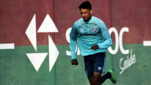 Flu ainda discute parcelamento dos débitos com Lucca antes de rescindir, diz jornalista
