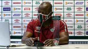 Técnico exalta ambiente: “Voltamos àquela unidade da família, um correr pelo outro”