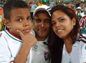 Homenageado por Fred após gol contra o Cerro, menino Pedro Henrique causa comoção no Flu