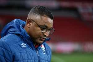 Roger admite confiança baixa do elenco no vestiário: “Frustração e desânimo”