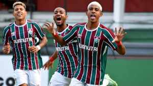 Vídeo – Veja os gols do passeio tricolor sobre o rival no jogo de ida da final do Carioca