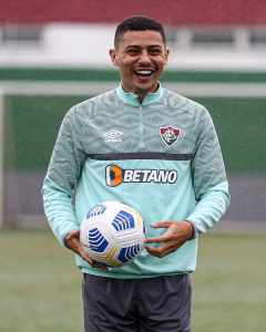 Em exclusiva ao NETFLU, André fala de Marcão, Felipe Melo e prêmio de revelação do Brasileirão