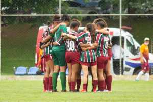 Equipe de Futebol Feminino do Flu segue preparação para temporada 2022