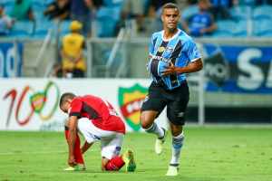 Especulado recentemente no Flu, Alisson fecha com clube paulista