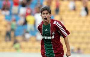 Aniversariante do dia, ídolo do Fluminense é homenageado pelo clube