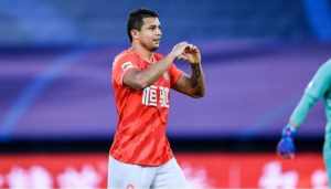 Jornalista afirma que Fluminense fez proposta atrativa por Elkeson