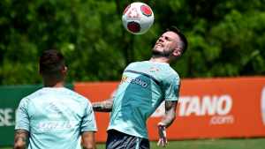Sem preferências, Nathan diz em quais posições pode atuar pelo Fluminense
