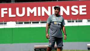 Agora coordenador, Ailton defende o projeto sub-23 do Fluminense