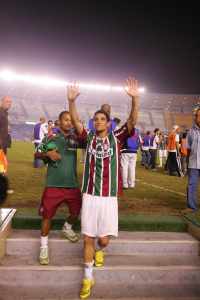Diretoria do Fluminense pretende oferecer contrato de produtividade para Thiago Neves