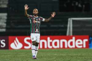 Casa de Felipe Melo, em São Paulo, é invadida
