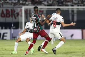 Ex-Flu, Paulo César lamenta eliminação na Libertadores e torce por rápida reação