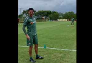 Vídeo – Tá fraco de passe? Ganso mostra precisão absurda em treino do Flu