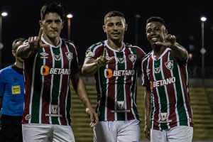Vê Cano como sucessor de Fred no Fluminense? Diniz responde