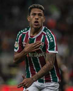 Matheus Martins relata emoção por primeiro gol marcado no Maracanã