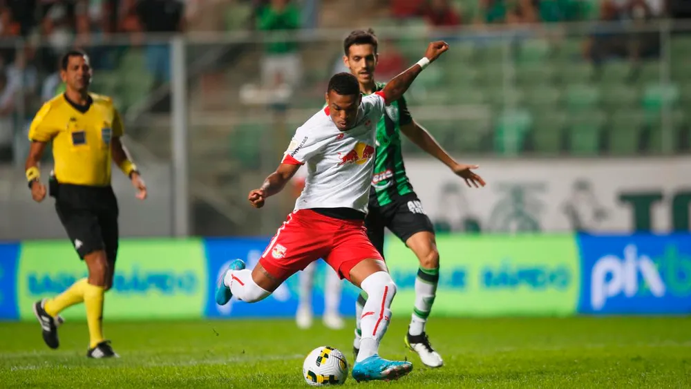 Artilheiro do Bragantino na temporada será desfalque contra o Fluminense