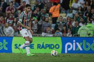 De saída! Confira os números de Michel Araújo pelo Fluminense