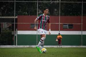 Fluminense Sub-17 mira liderança em confronto direto pelo Brasileirão