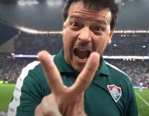 Melhores de 2022: Vitória! Diniz teve mais triunfos do que empates e derrotas somados na temporada