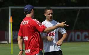 Parte de convocados apoia Fernando Diniz na seleção brasileira