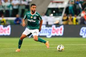 Jorge mais próximo: Fluminense e Palmeiras iniciam troca de contratos