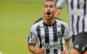 Vasco se aproxima de acerto com Jair e pagará valor milionário; Saiba quanto