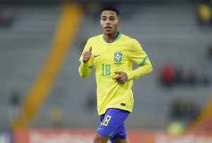 Alexsander começa no banco, entra no segundo tempo, mas Brasil perde para o Marrocos