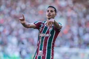 Fluminense pedirá liberação de Alexsander da Seleção Sub-20 nesta terça, informa repórter