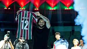 Marcelo se esquiva sobre posição que prefere jogar: “Tive conversas com Diniz”