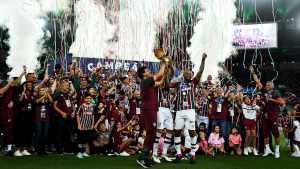 Atualmente no futebol árabe, Alexsander elege jogo mais marcante pelo Fluminense