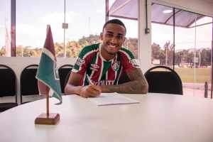 De volta ao Fluminense, Kayky Almeida participa de treino no CT Vale das Laranjeiras