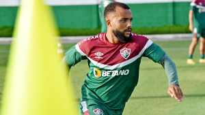 Samuel Xavier admite que Flu terá de adaptar estilo na altitude: “Inteligência”