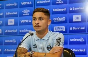 Gremistas reagem a provável ida de Diogo Barbosa para o Fluminense