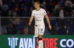 Oferecido ao Flu, Balbuena tenta rescisão com clube russo para seguir no Brasil