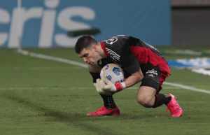 No Toluca, Tiago Volpi rechaça mágoa por não ter tido chance como profissional no Flu