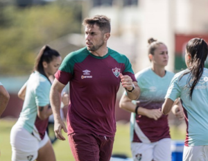 Preparador físico e preparador de goleiras se despedem do Fluminense