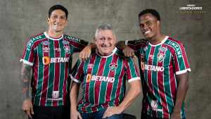 Jhon Arias ultrapassa Romerito e se torna o 3º estrangeiro que mais jogou com a camisa do Fluminense