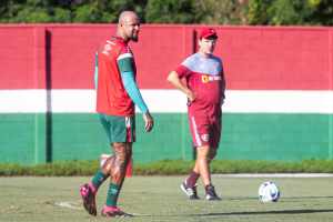 Titulares, mistão ou todo reserva? Flu vive dilema em último jogo antes da semi da Libertadores