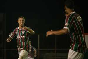 Meio-campista, Arthur termina como artilheiro da Copa do Brasil sub-20
