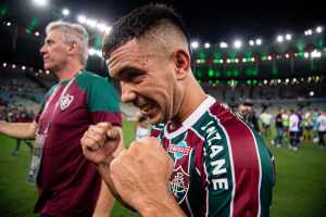 Peñarol deve oficializar contratação de Leo Fernández nas próximas horas, diz jornal uruguaio