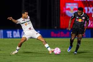 Alerta! Flu sofreu 7 gols nos últimos jogos e todos no primeiro tempo