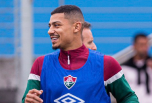 É amanhã! De maneira bem-humorada, Fluminense enfatiza jogo contra o Inter